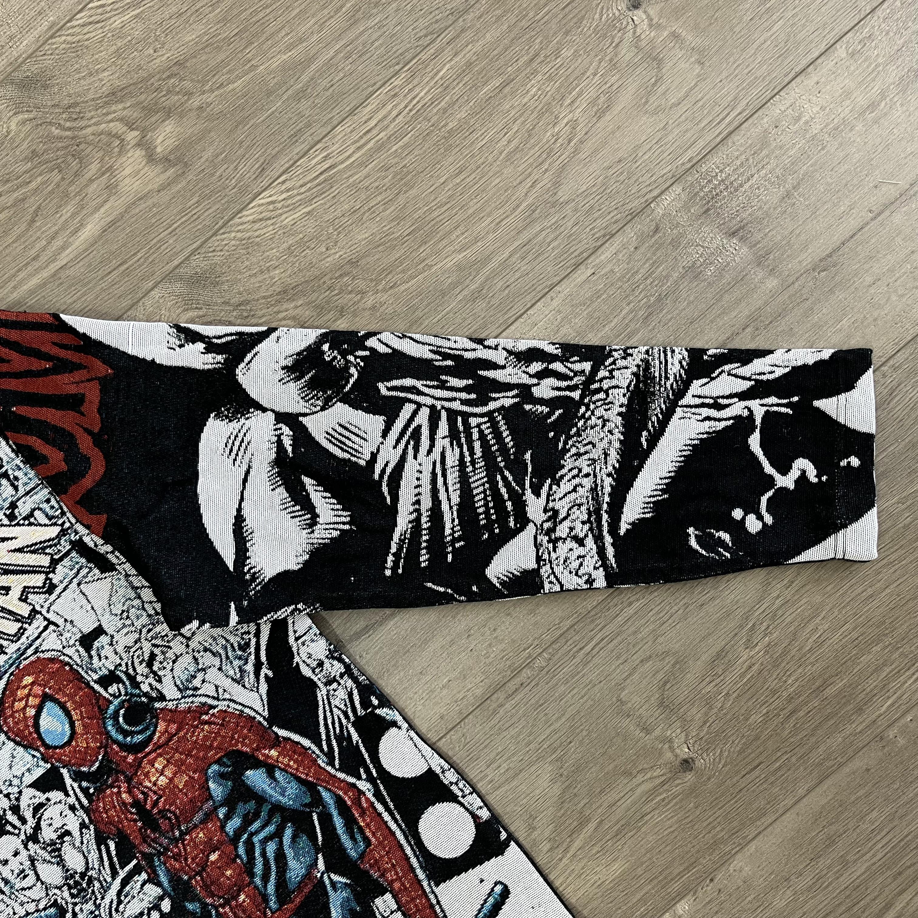 AMAZING SPIDER&VENOM TAPESTRY HOODIE