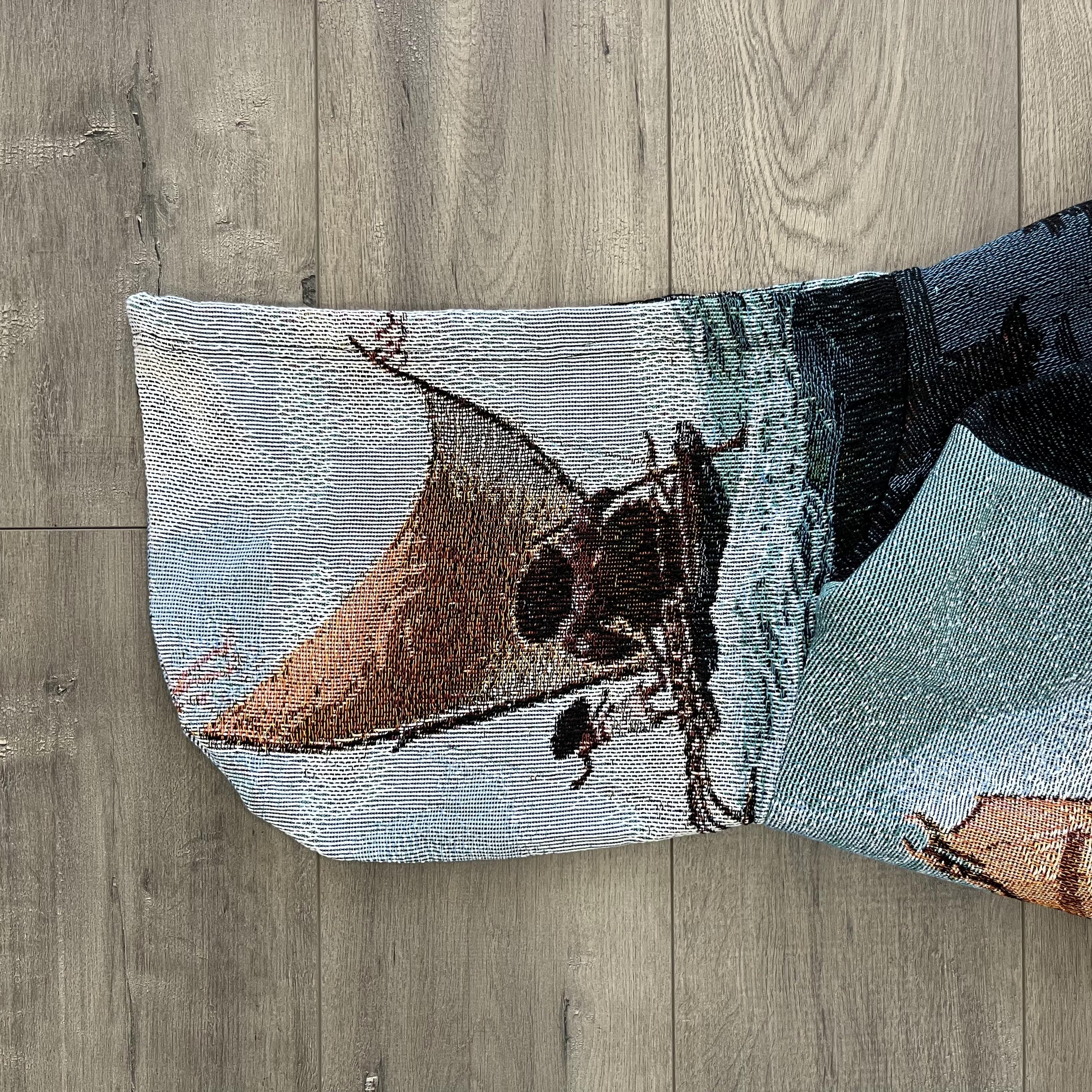 MOANA TAPESTRY HOODIE