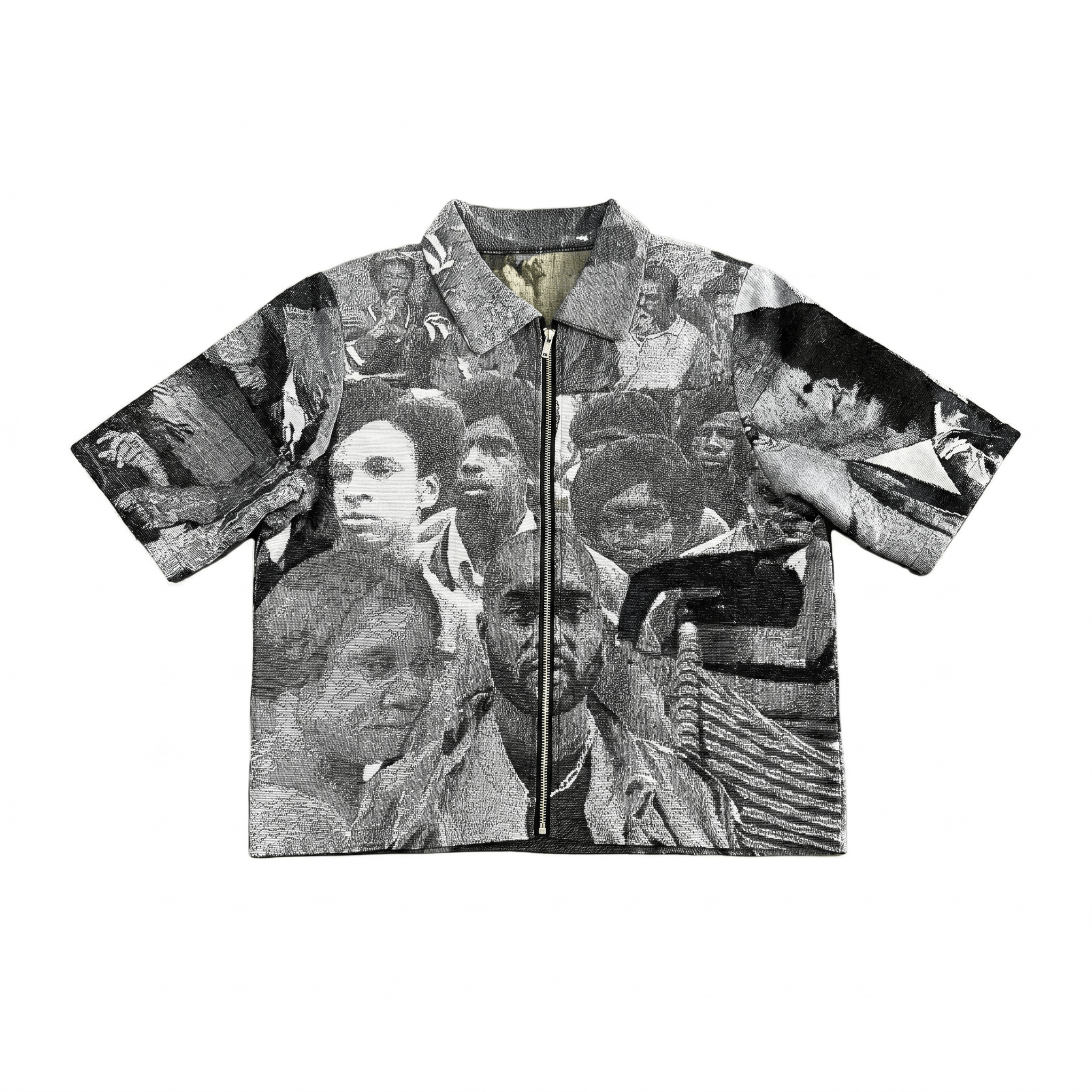 HERO TAPESTRY TEE
