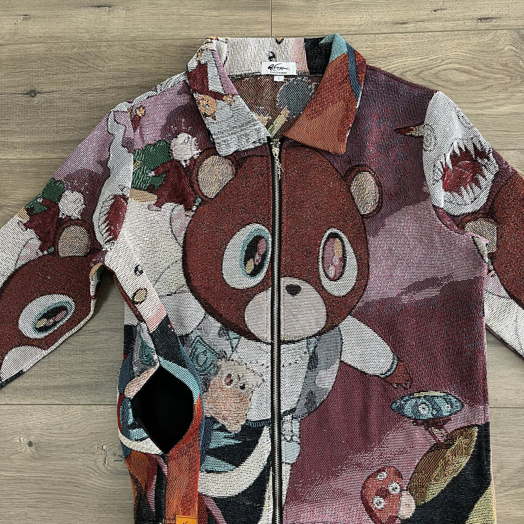 GRADUATION V3 TAPESTRY TEE