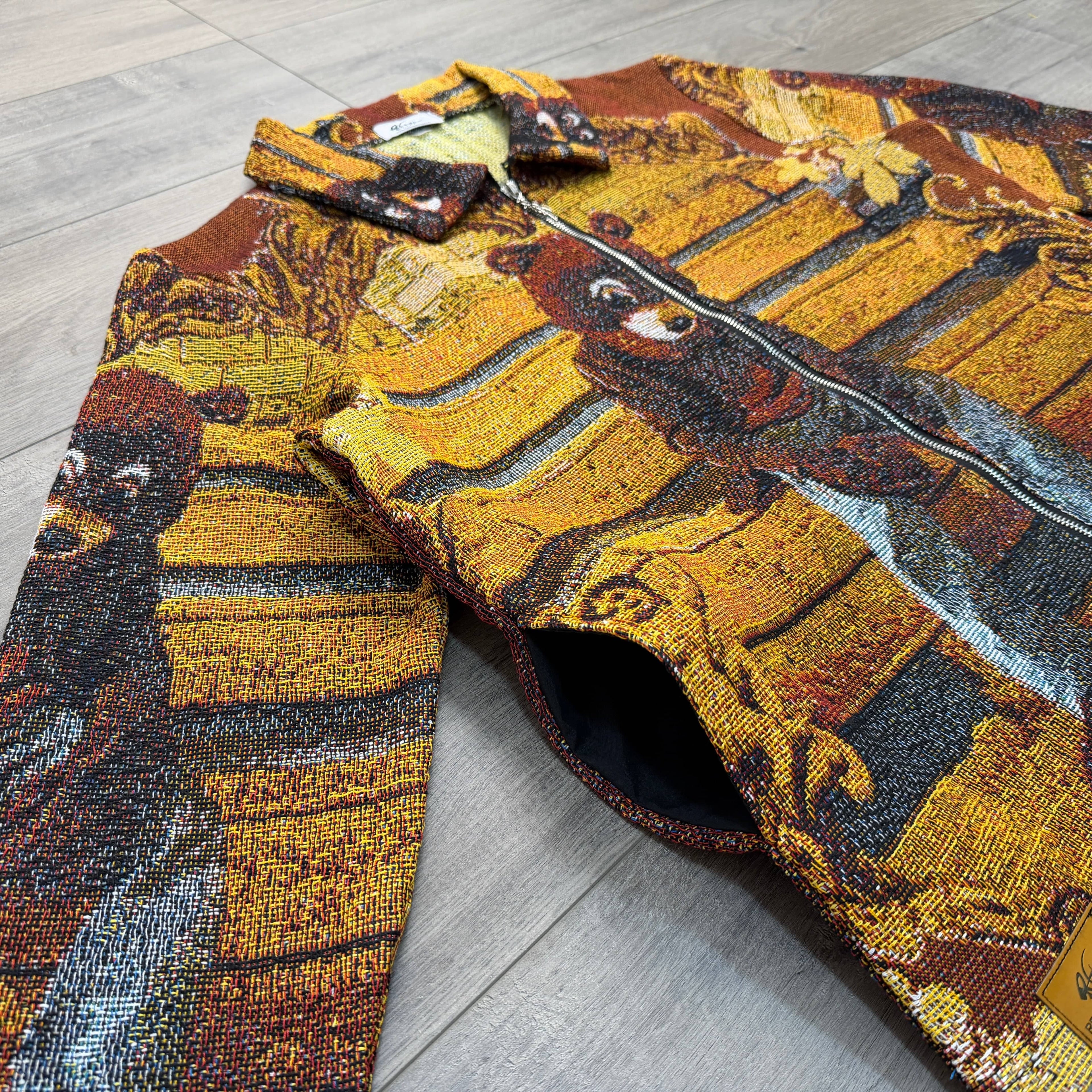 VINTAGE BEAR TAPESTRY JACKET